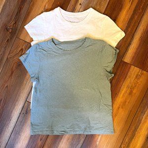 Everlane Women's ReCotton Tee Size Small (Lot of 2)